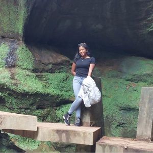 Meet your Posher, Celeste